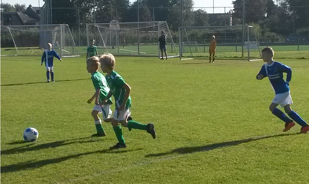 GVVV JO11-6 tegen SVF JO11-2