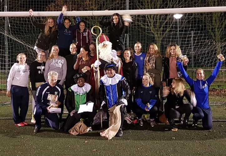 SVF Dames ontvangen hoog bezoek