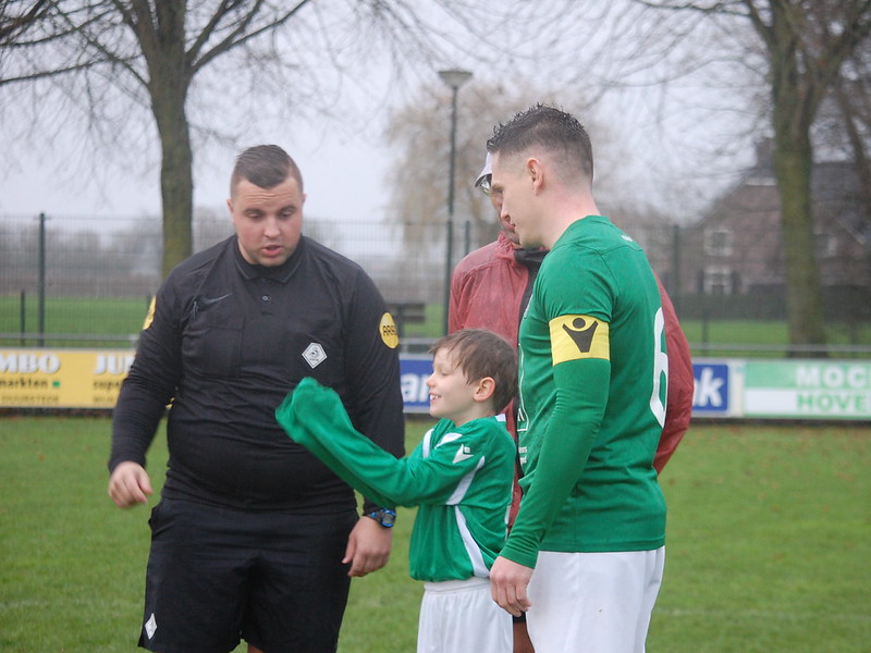 SVF walst over jeugdig DVSA heen met 6-0 uitslag