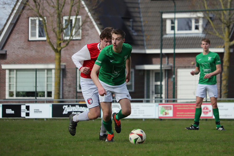 SVF beslist derby met hoogstaand voetbal en 2-0 winst tegen Aurora